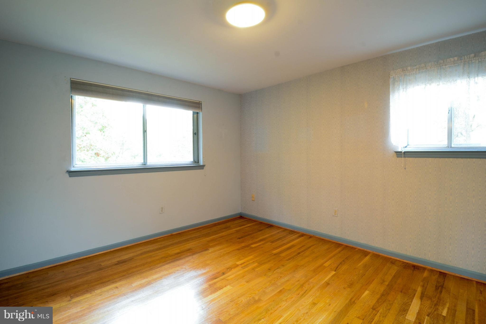 6912 Vancouver Road Springfield, VA 22152 - Photo 13 of 30 Bedroom (Master)