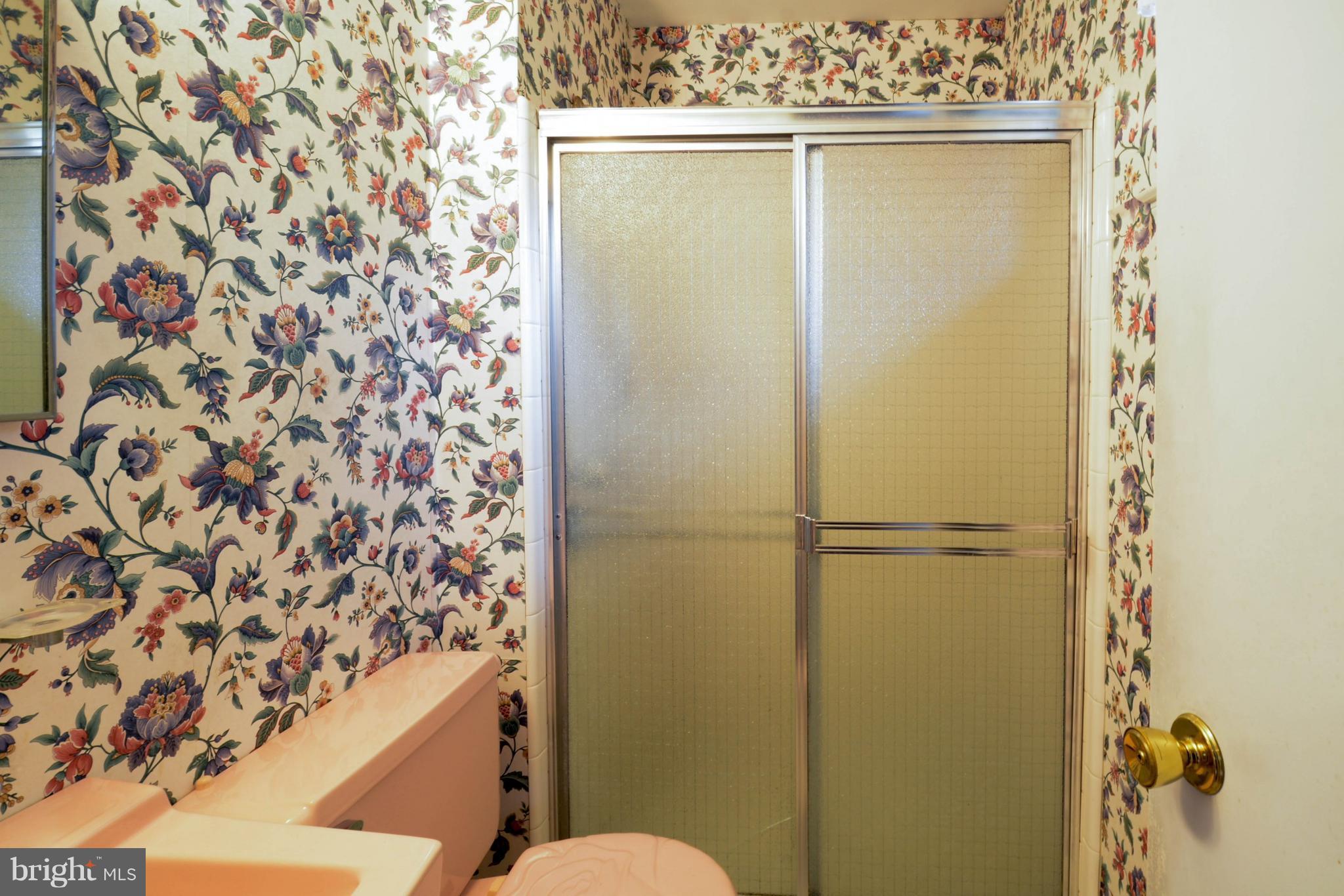 6912 Vancouver Road Springfield, VA 22152 - Photo 15 of 30 Bath (Master)
