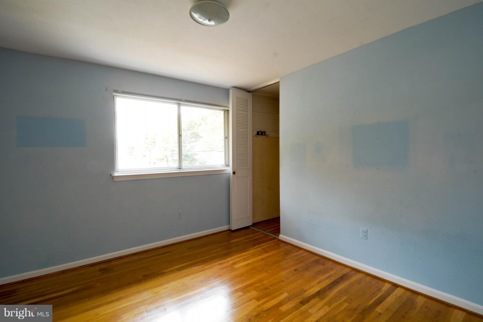 6912 Vancouver Road Springfield, VA 22152 - Photo 17 of 30 Bedroom