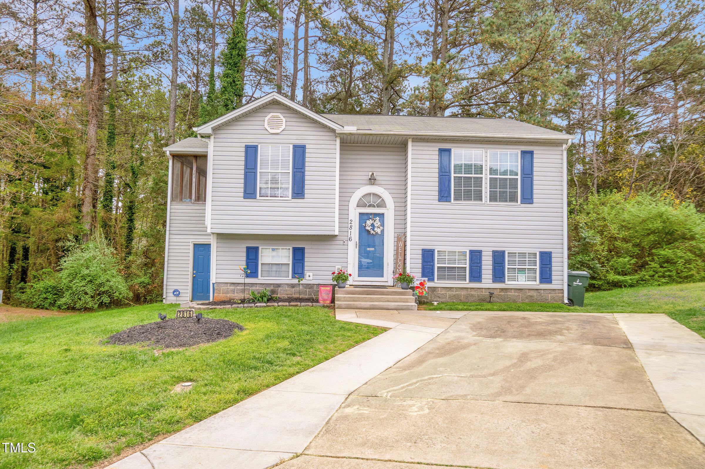2816 Delco Court Raleigh, NC 27610 - Photo 2 of 21 DSC01699