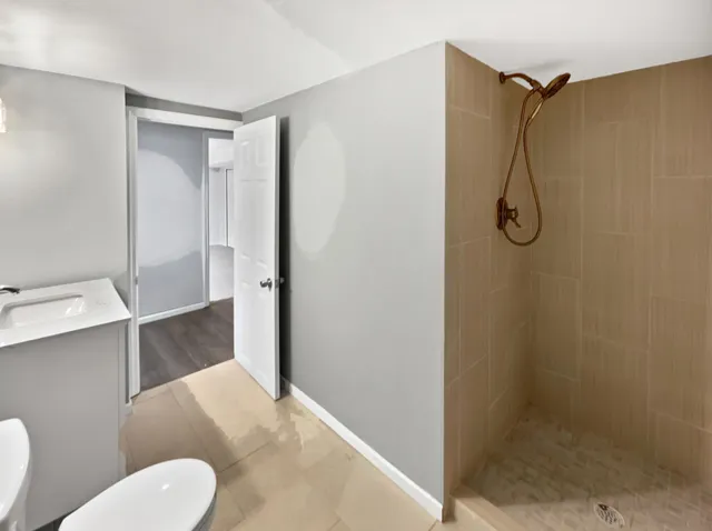 $318,000 | 3806 Hampshire Avenue North, Crystal, MN 55427