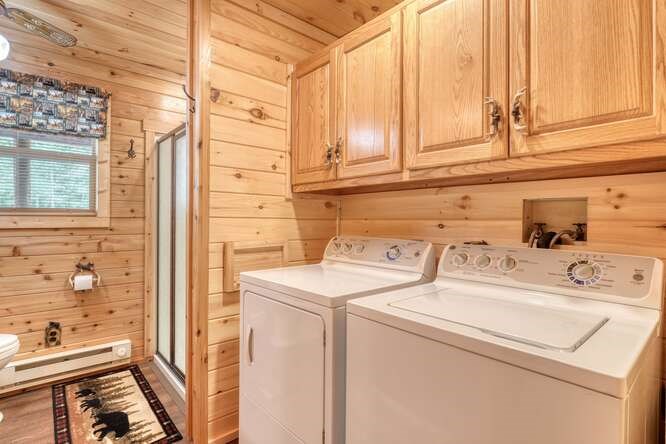 245 Panther Hill Road Murphy, NC 28906 - Photo 29 of 57 a utility room with dryer and washer