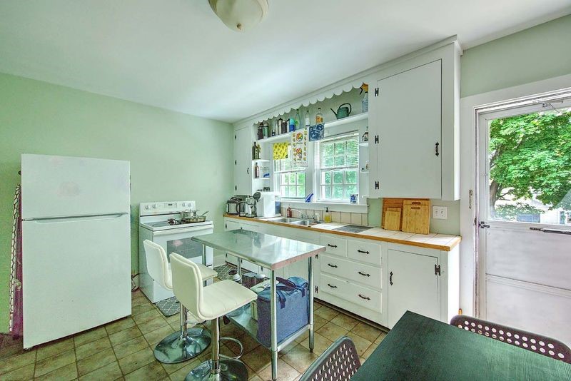 32 Paddy Hill Road South Kingstown, RI 02879 - Photo 7 of 25