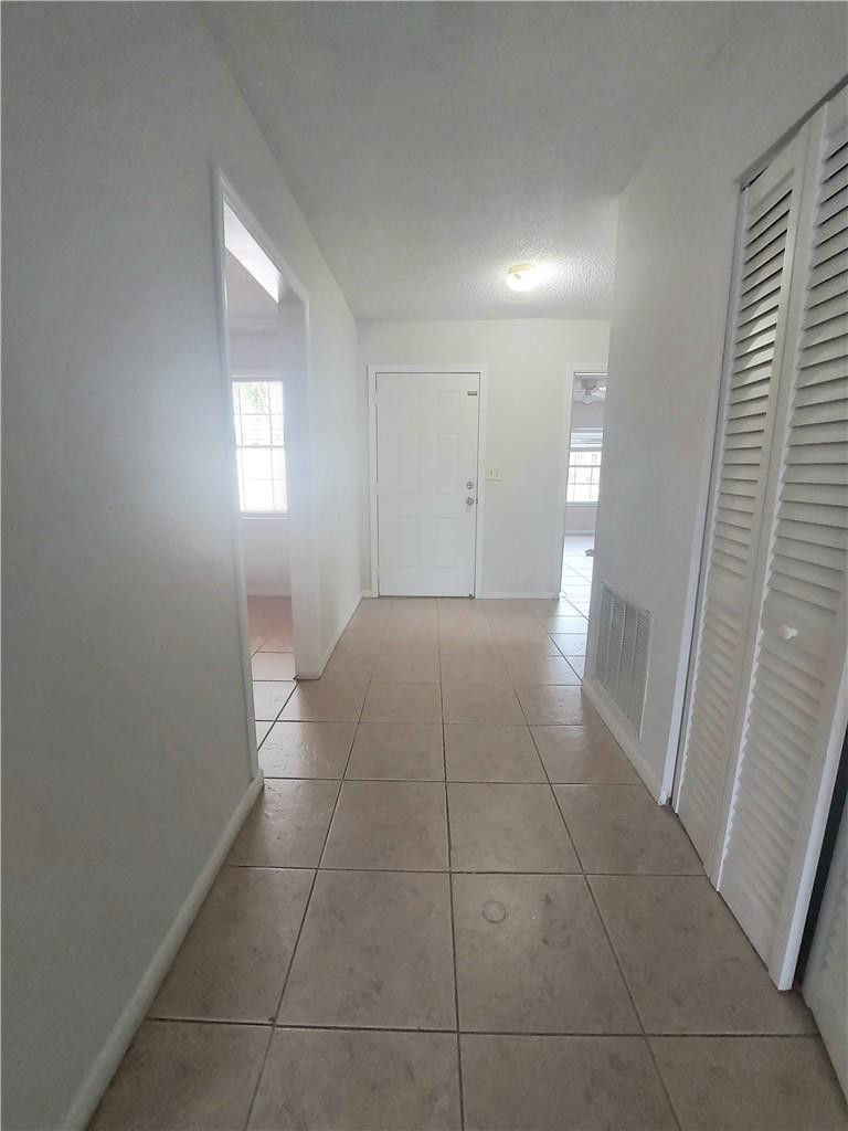 9875 Three Lakes Circle, Unit 8A Boca Raton, FL 33428 - Photo 6 of 33 Photo 6