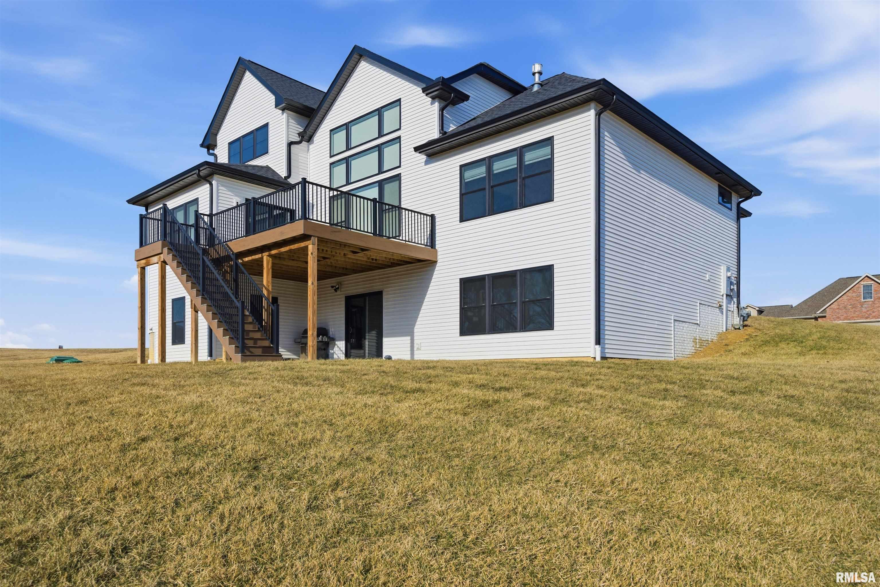 201 Royal Point Court Pekin, IL 61554 - Photo 42 of 56