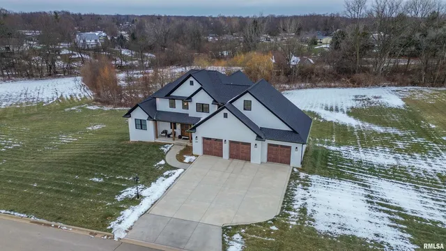 $799,900 | 201 Royal Point Court, Pekin, IL 61554