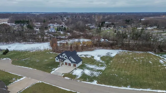 $799,900 | 201 Royal Point Court, Pekin, IL 61554