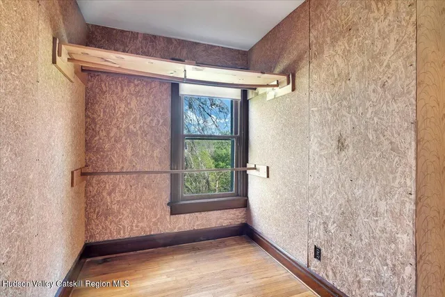 an aerial view of a yard