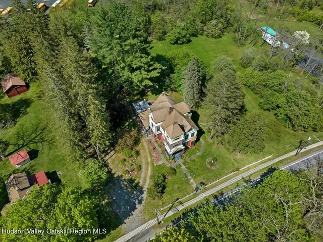 $549,999 | 4930 Highway 81, Greenville, NY 12083