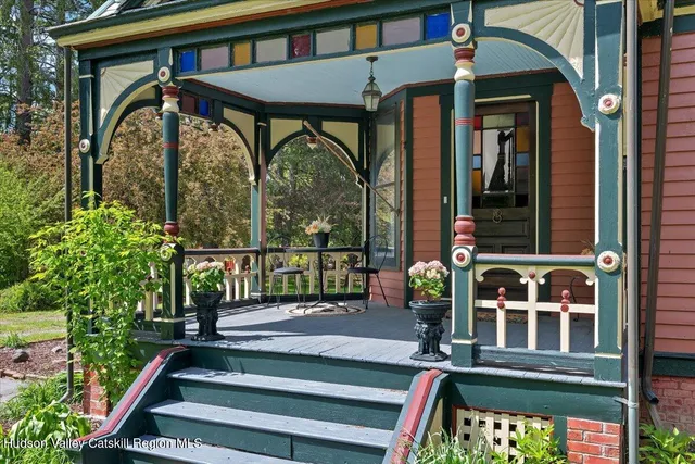 $549,999 | 4930 Highway 81, Greenville, NY 12083