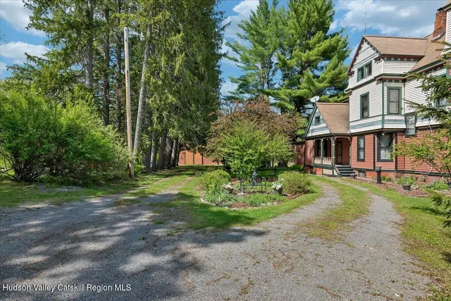 $549,999 | 4930 Highway 81, Greenville, NY 12083