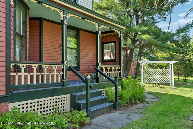 $549,999 | 4930 Highway 81, Greenville, NY 12083