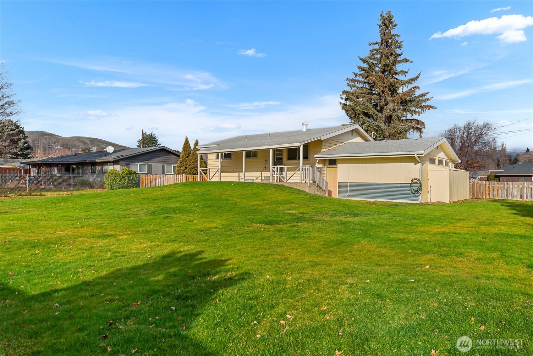 1705 Norman Street Wenatchee, WA 98801 - Photo 37 of 40