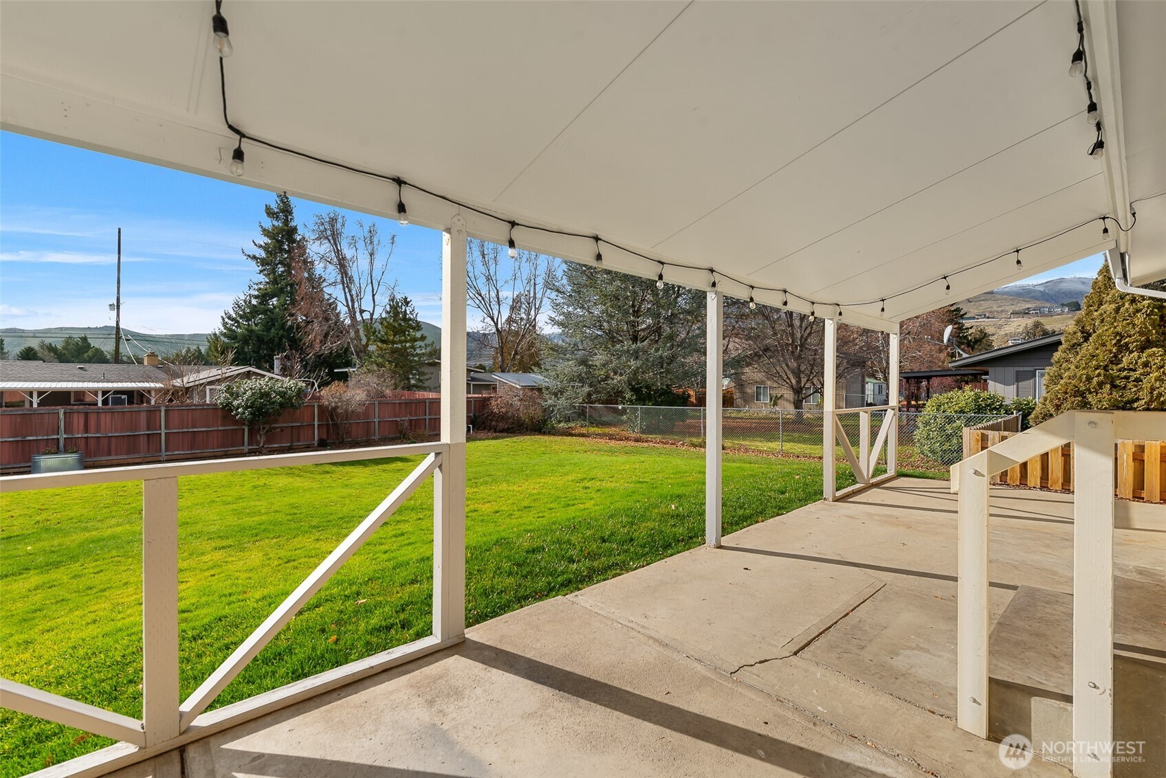 1705 Norman Street Wenatchee, WA 98801 - Photo 6 of 40