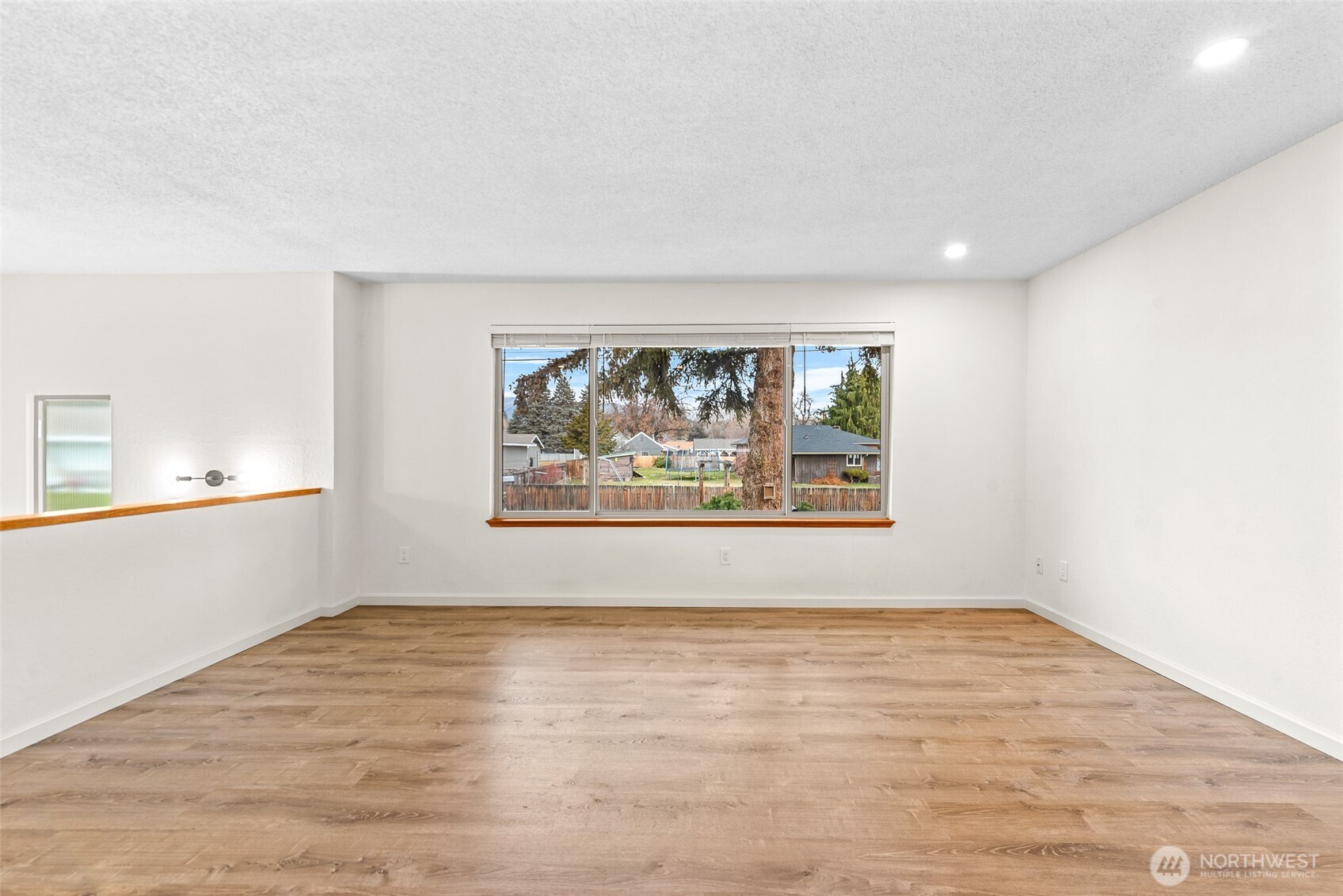 1705 Norman Street Wenatchee, WA 98801 - Photo 9 of 40