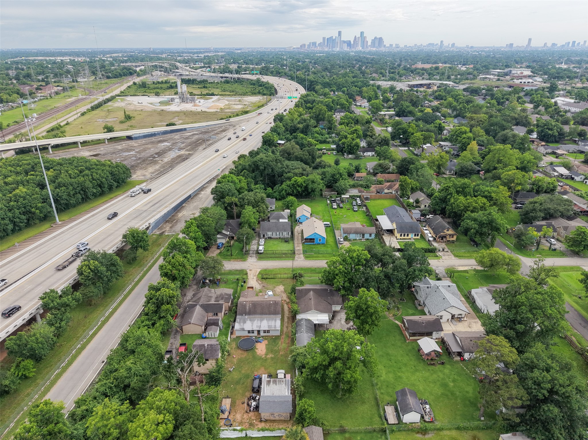 1213 Post Street Houston, TX 77022 - Photo 9 of 20