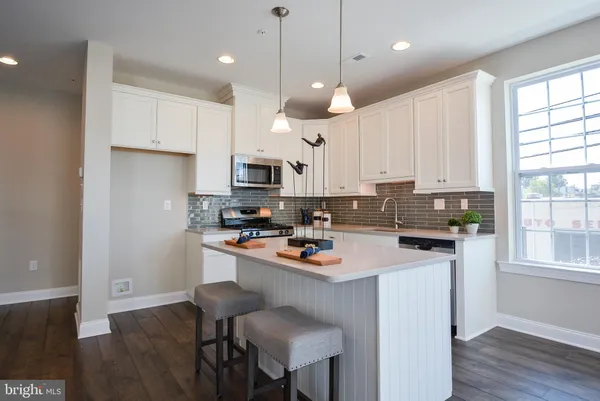 $2,950 | 22 North Cannon Avenue, Lansdale, PA 19446
