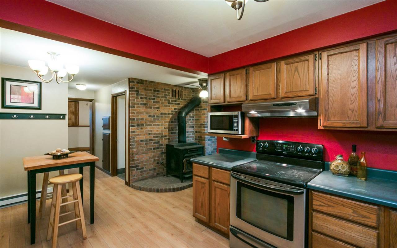 3214 130th Street Riverside, IA 52327 - Photo 11 of 25 Gallery Image 11