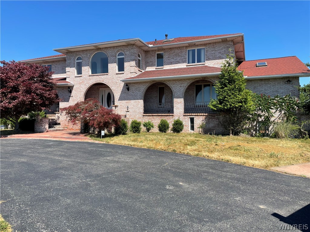 5685 Shimerville Road Clarence, NY 14032 - Photo 1 of 1 Front