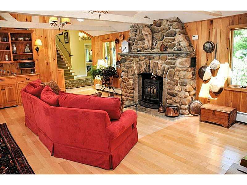 38 Collins Cove Road Cushing, ME 04563 - Photo 8 of 33 Living Room. The living/ dining area...