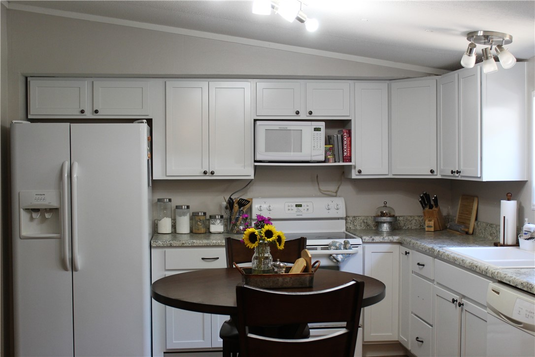141 Earls Mill Road Seneca, SC 29678 - Photo 3 of 24 Gallery Image 3