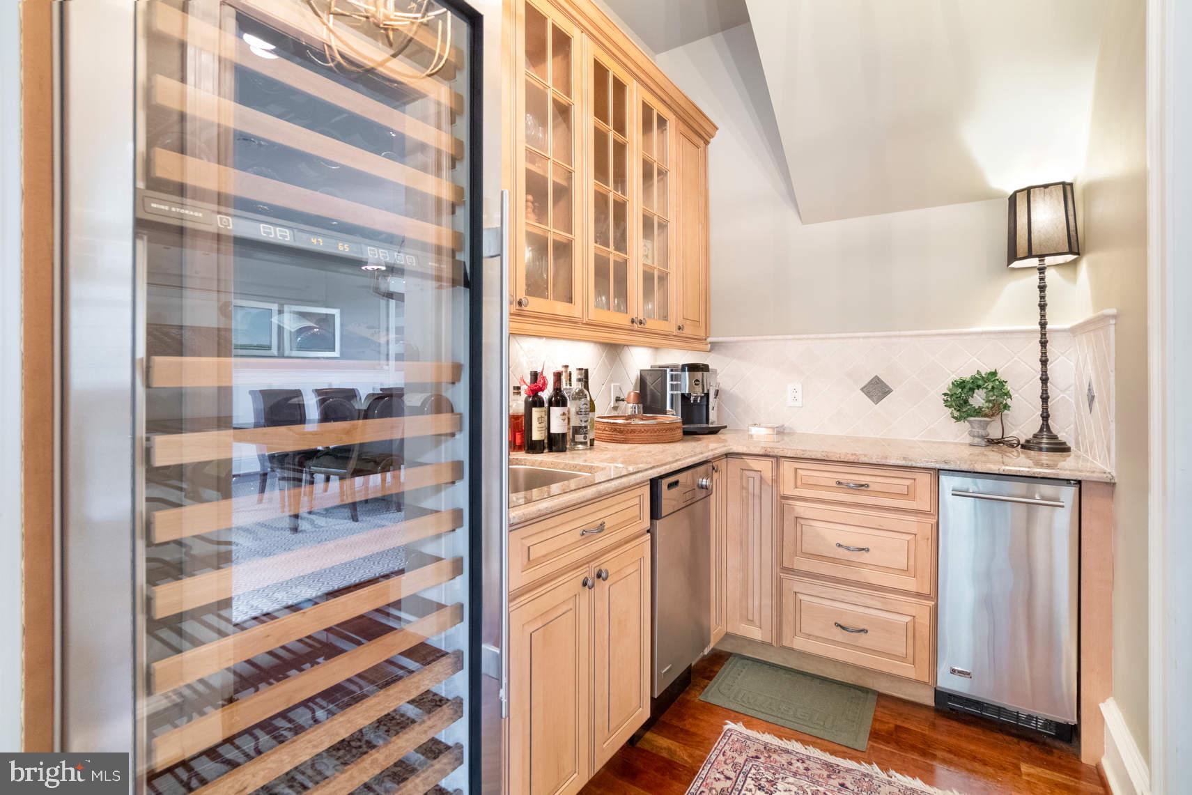 402 Belrose Lane Wayne, PA 19087 - Photo 8 of 24