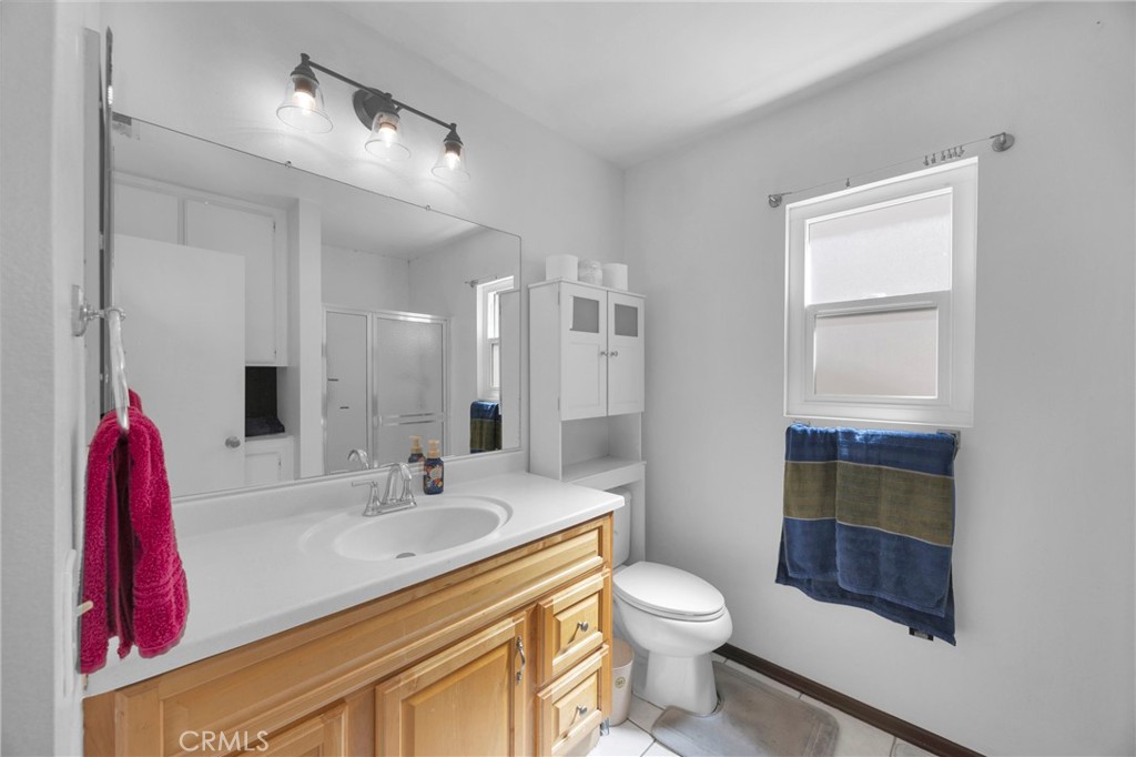 11522 Honeyglen Road, Unit 26 Pacoima, CA 91331 - Photo 15 of 26