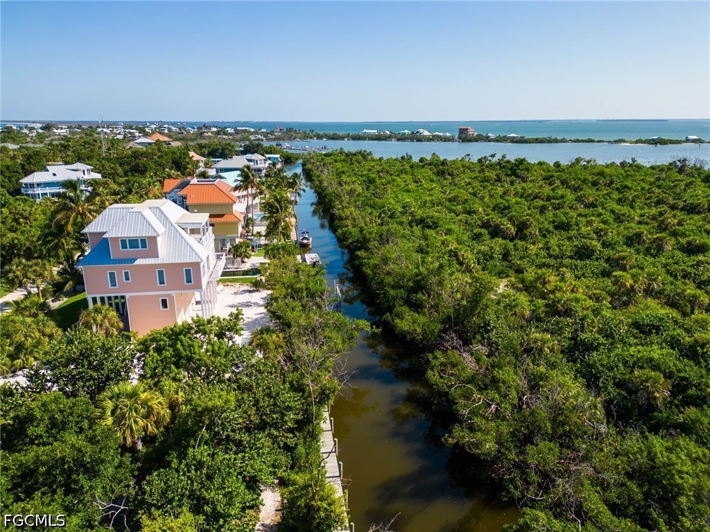 621 Rum Road Captiva, FL 33924 - Photo 5 of 40