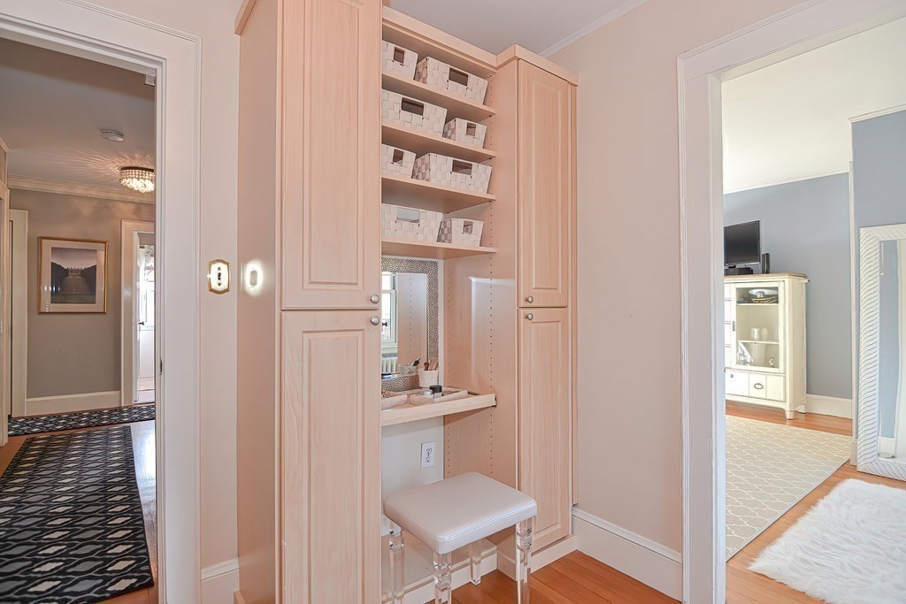 33 Pine Ridge Road Medford, MA 02155 - Photo 24 of 42