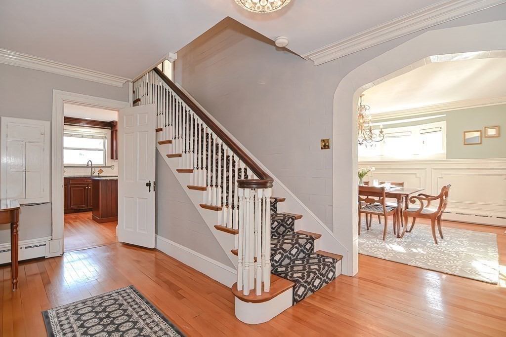 33 Pine Ridge Road Medford, MA 02155 - Photo 10 of 42