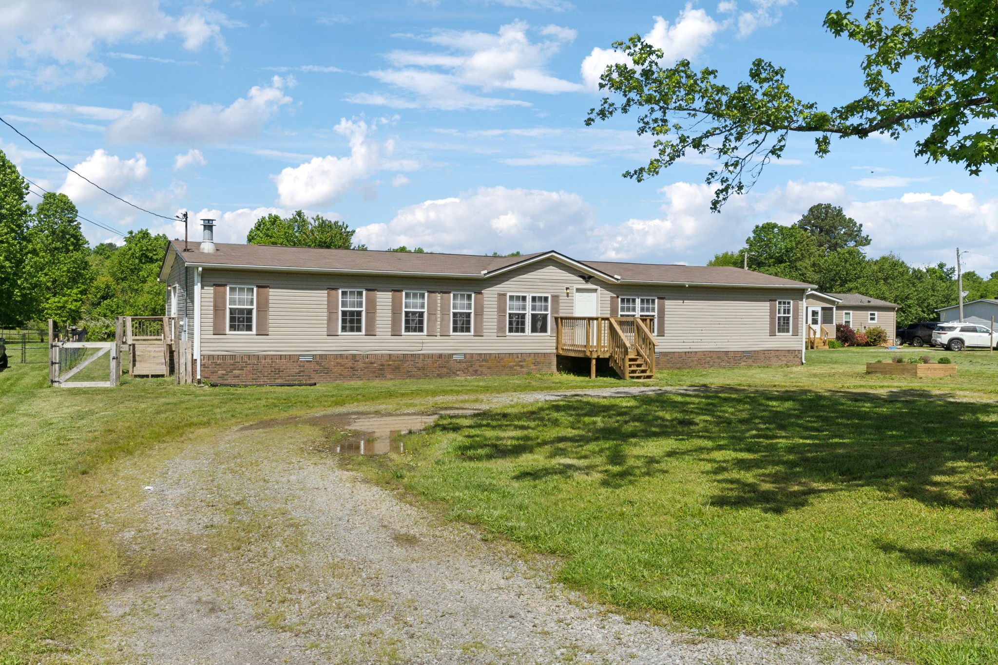 2580 Cook Road Woodlawn, TN 37191 - Photo 4 of 41 Gallery Image 4
