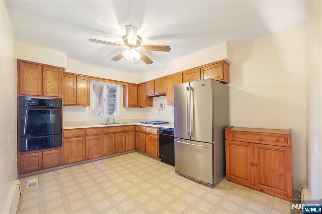 68 Colgate Avenue Paramus, NJ 07652 - Photo 11 of 11