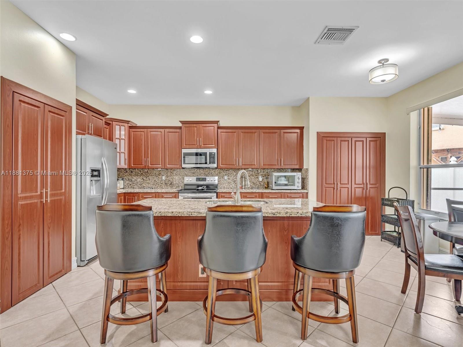 1892 Southwest 148th Way Miramar, FL 33027 - Photo 14 of 55