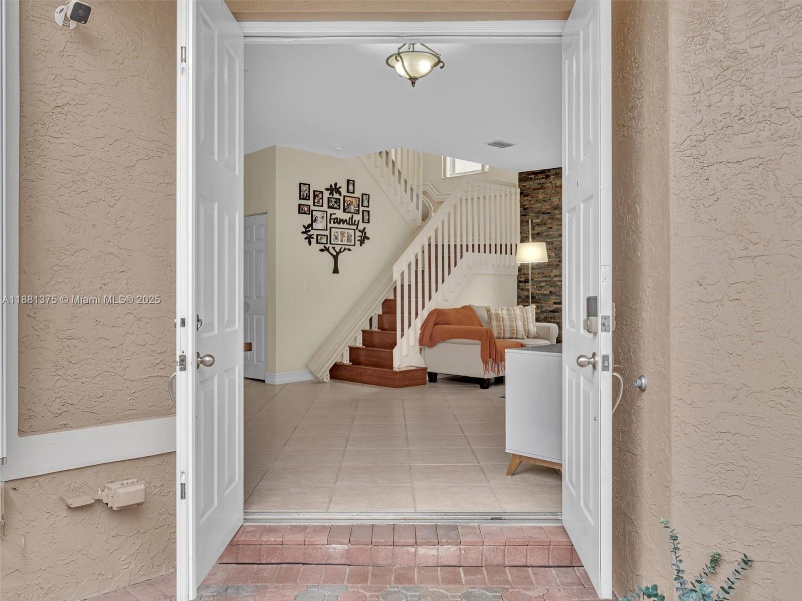 1892 Southwest 148th Way Miramar, FL 33027 - Photo 4 of 55