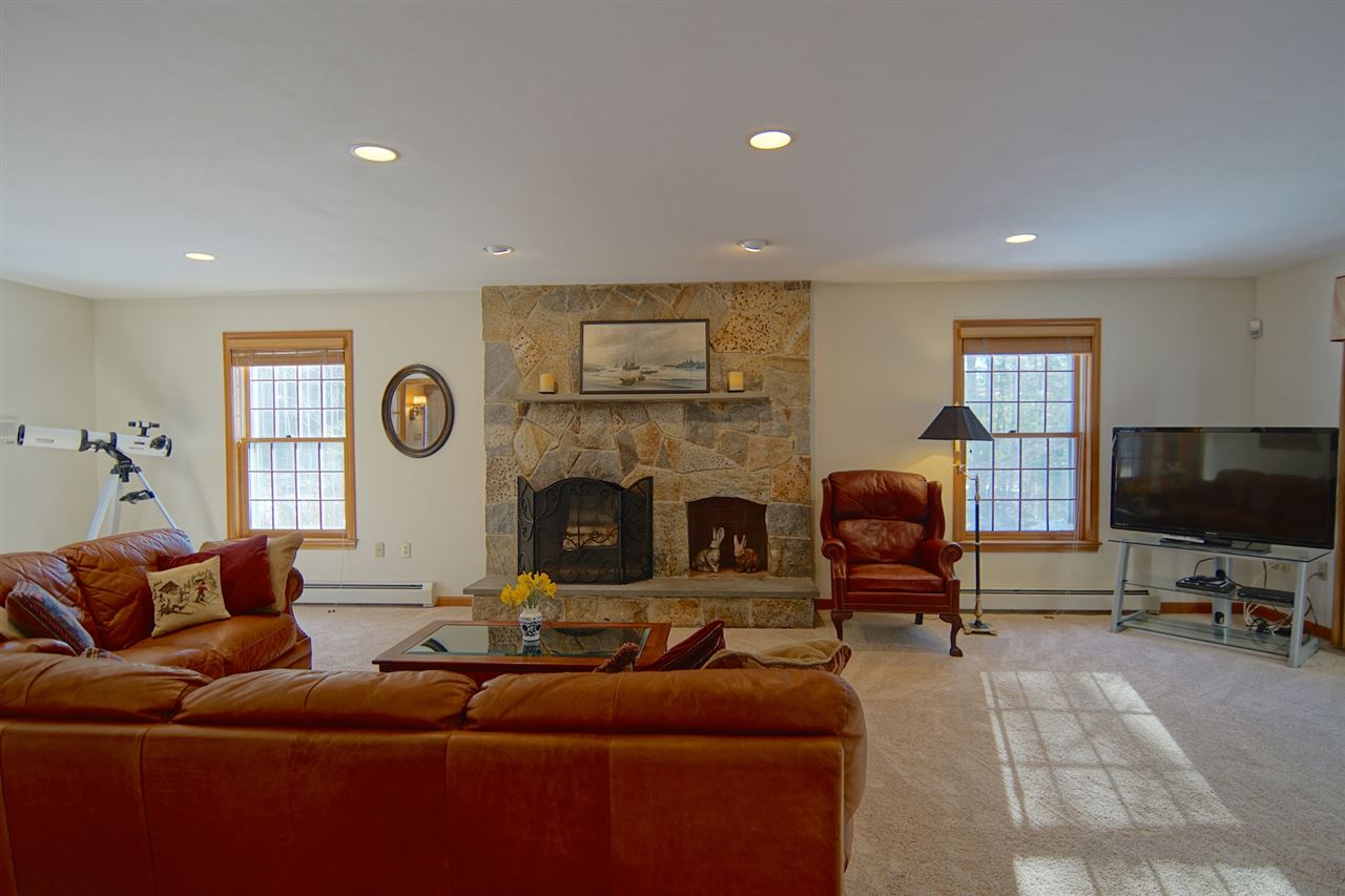 21 Rockrimmon Road North Hampton, NH 03862 - Photo 5 of 34 Gallery Image 5