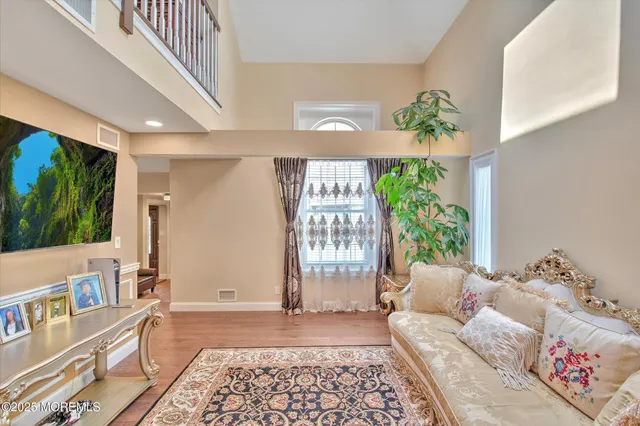 $749,900 | 119 Kentucky Way, Freehold, NJ 07728