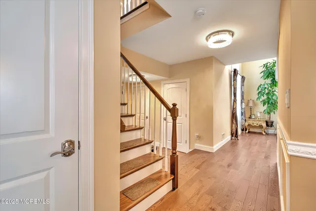 $749,900 | 119 Kentucky Way, Freehold, NJ 07728