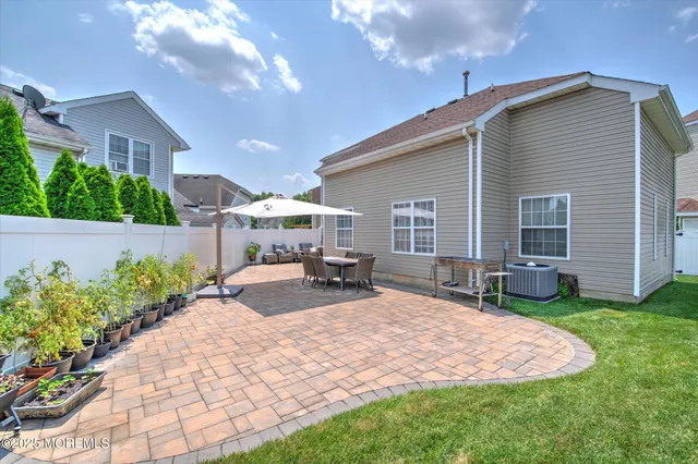 $749,900 | 119 Kentucky Way, Freehold, NJ 07728