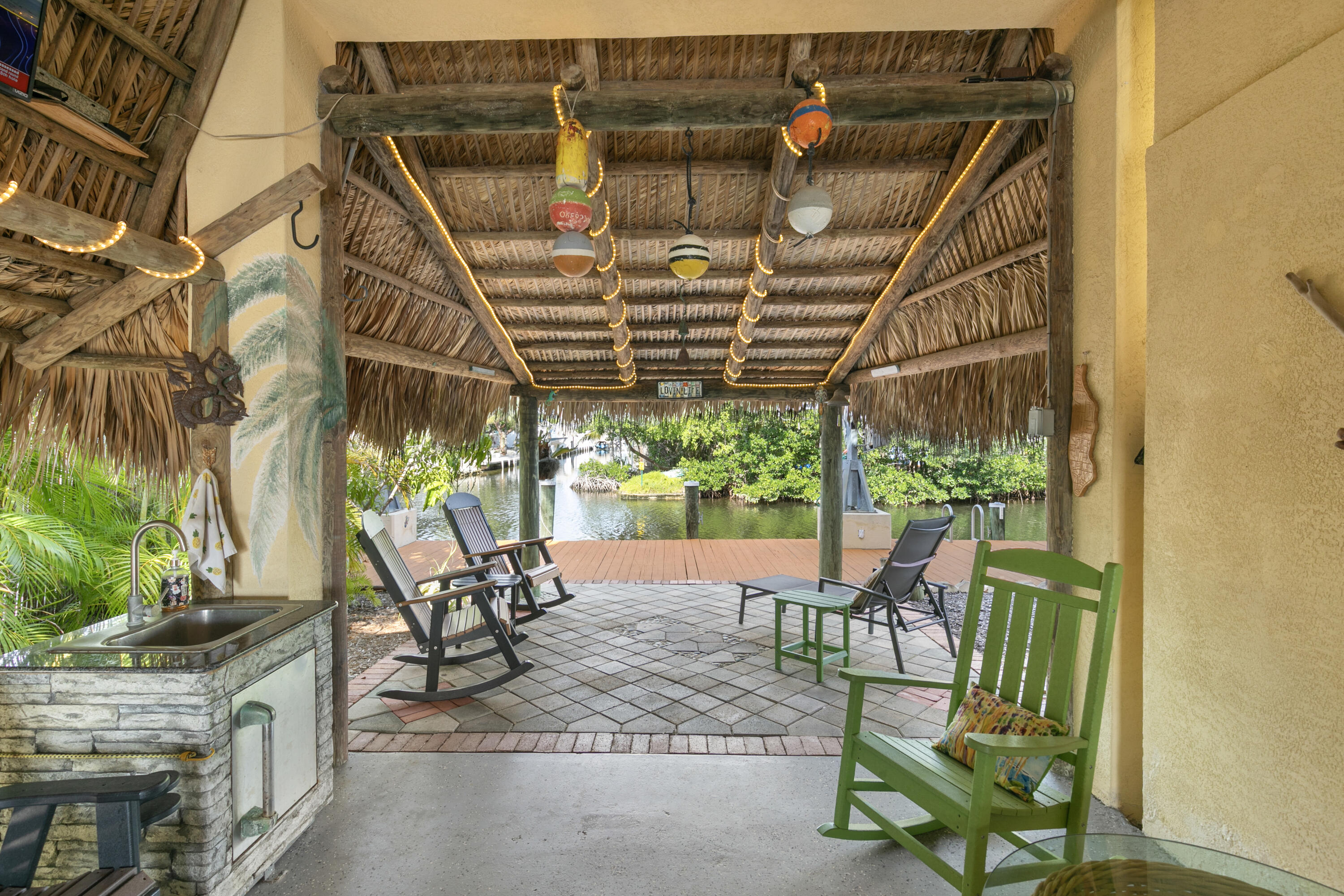 653 Indies Road Summerland Key, FL 33042 - Photo 36 of 51 0052