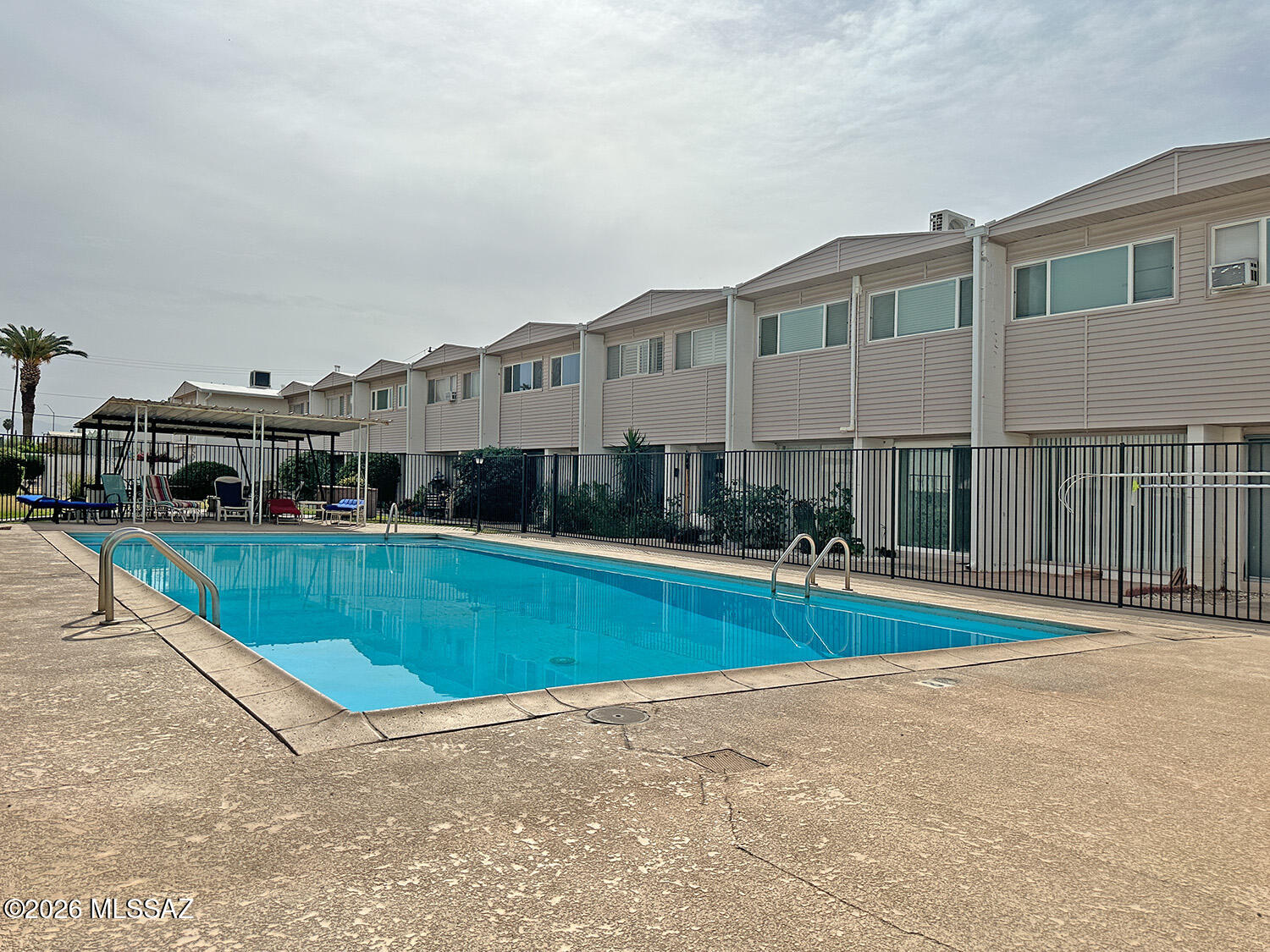 1755 South Jones Boulevard, Unit R 207 Tucson, AZ 85713 - Photo 31 of 31 Pool 2