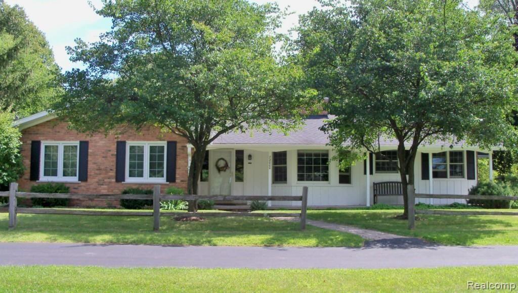 72000 Memphis Ridge Road Richmond, MI 48062 - Photo 4 of 52