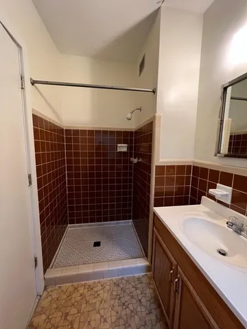 $2,050 | 2002 Chowkeebin Nene, Tallahassee, FL 32301