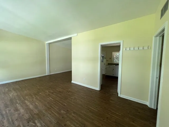 $2,050 | 2002 Chowkeebin Nene, Tallahassee, FL 32301