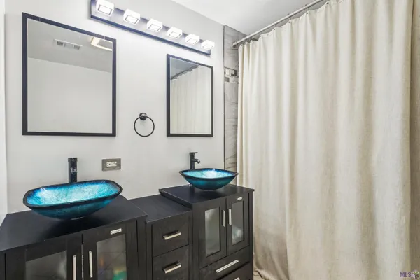 $538,000 | 25050 Kah Lac Road, Ponchatoula, LA 70454