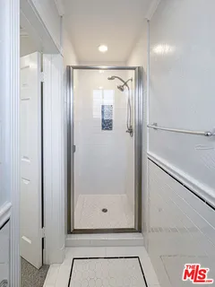 $4,950 | 930 South Bedford Street, Unit 4, Los Angeles, CA 90035