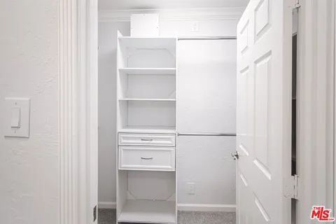 $4,950 | 930 South Bedford Street, Unit 4, Los Angeles, CA 90035