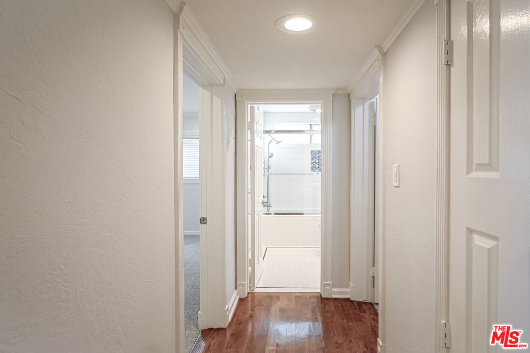 930 South Bedford Street, Unit 4 Los Angeles, CA 90035 - Photo 20 of 24 a view of space with wooden floor
