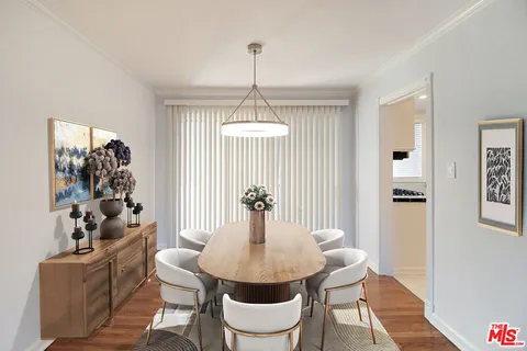 $4,950 | 930 South Bedford Street, Unit 4, Los Angeles, CA 90035