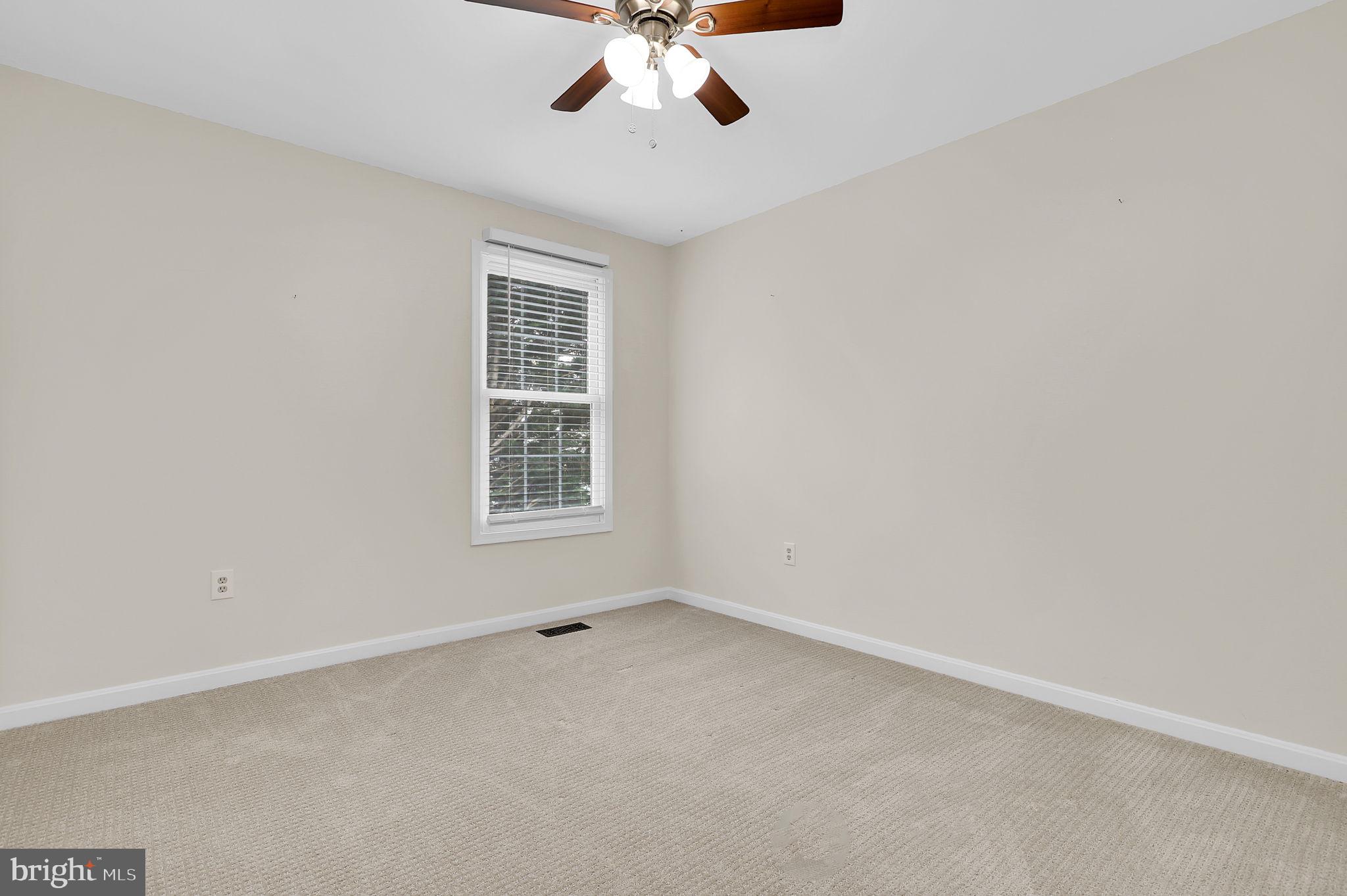 8808 Gingerbread Court Gaithersburg, MD 20877 - Photo 25 of 48
