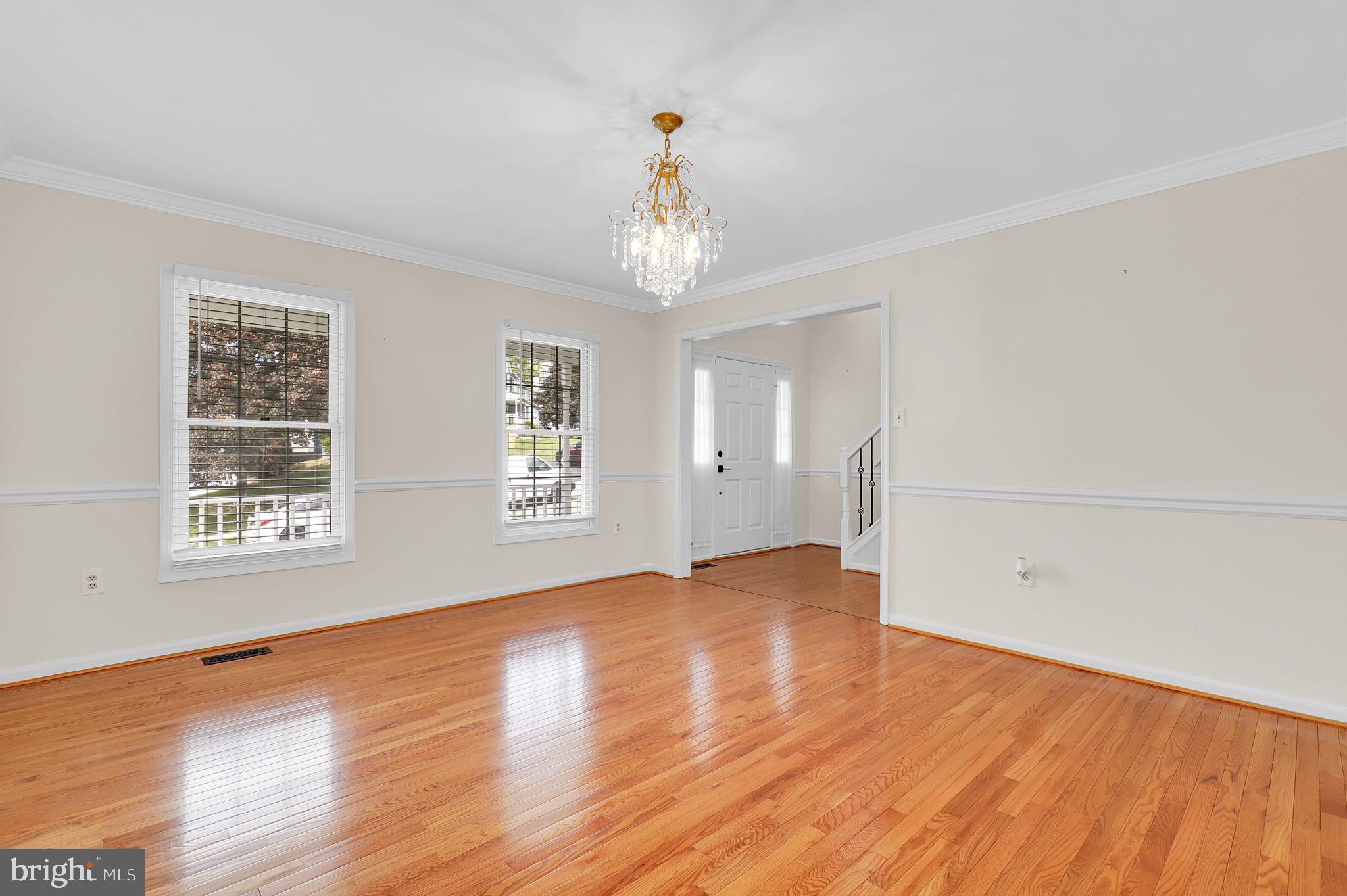 8808 Gingerbread Court Gaithersburg, MD 20877 - Photo 3 of 48